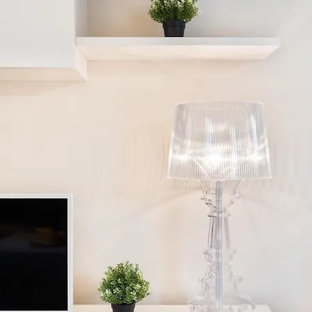 Clima-netflix-wifi-garage - Garden Apartment