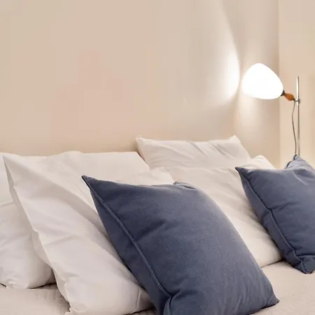 Clima-netflix-wifi-garage - Garden Apartment Rome